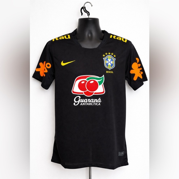Nike Other - Brazil Training Kit
Camisa Brasil Treino